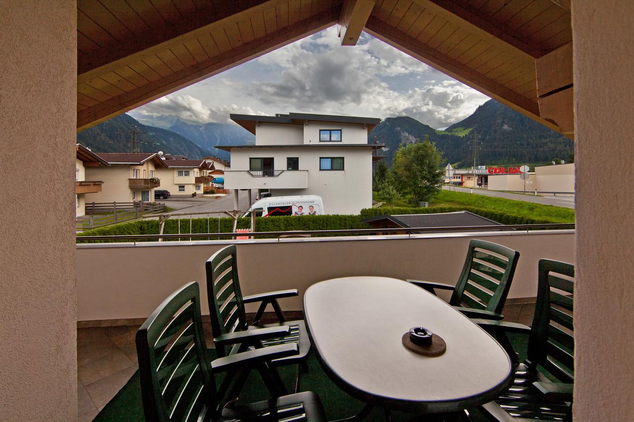 Apartment Oberbichl Ramsau im Zillertal Exterior photo